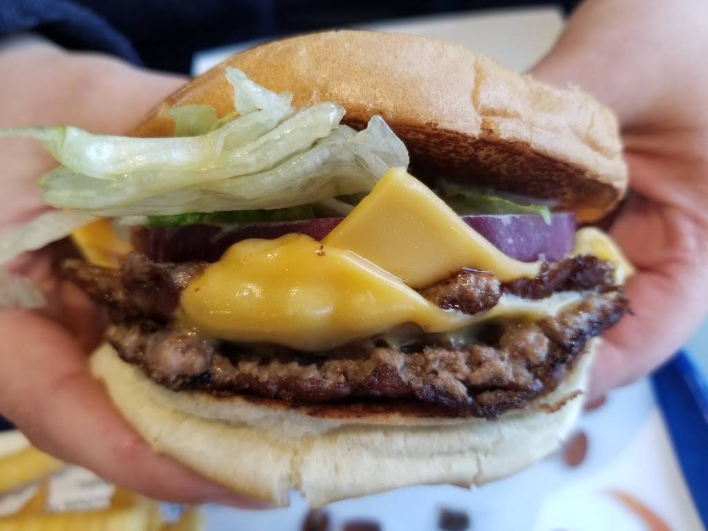 Culvers | restaurant | 9455 N Skokie Blvd, Skokie, IL 60077, USA | 8479838860 OR +1 847-983-8860