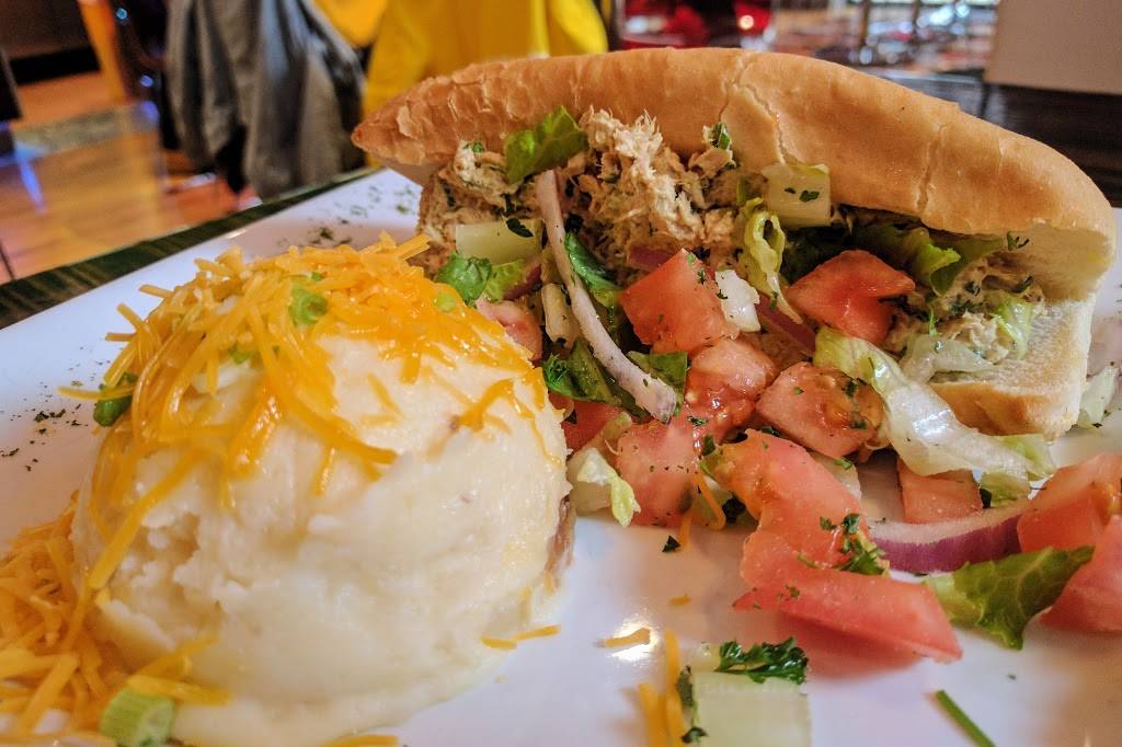 BeeZzee Fresh Food | restaurant | 424 S Wabash Ave, Chicago, IL 60605, USA | 3125884927 OR +1 312-588-4927