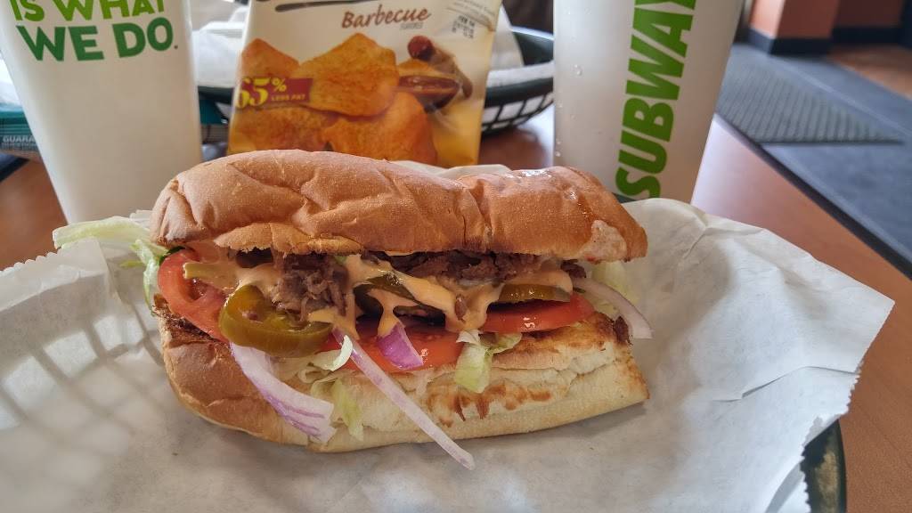 Subway | restaurant | 420 Patrol Rd, Jeffersonville, IN 47130, USA | 8122882188 OR +1 812-288-2188