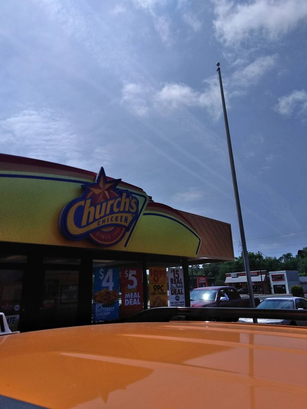 Churchs Chicken | restaurant | 942 N Miami Blvd, Durham, NC 27703, USA | 9196826332 OR +1 919-682-6332