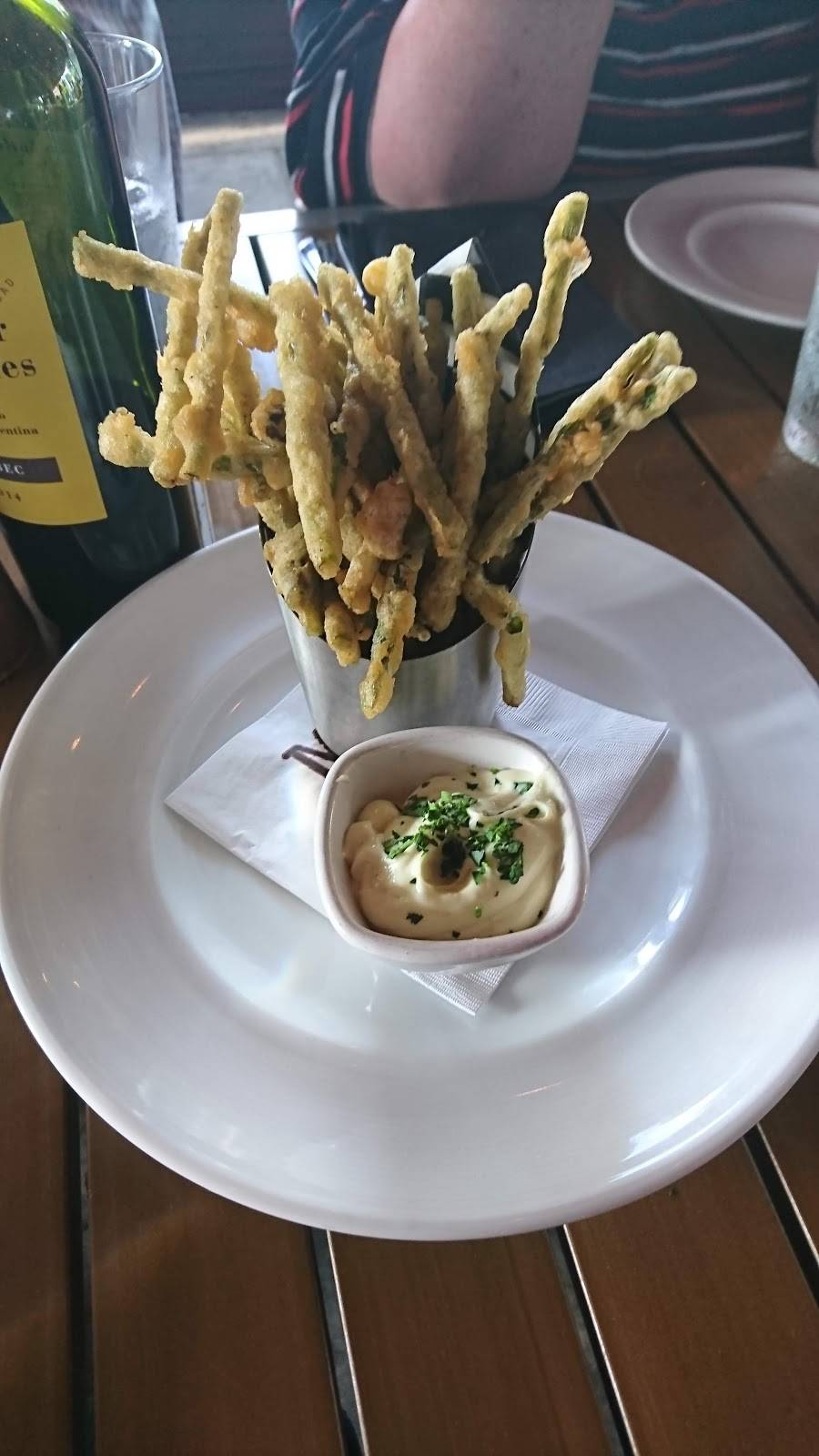 Marlows Tavern | restaurant | 5590 Prado Pl, Atlanta, GA 30342, USA | 4042558890 OR +1 404-255-8890