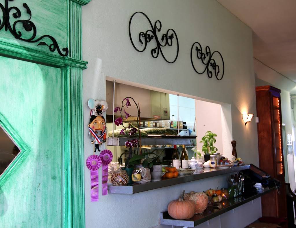 Your Place Farm to Table | restaurant | 1719 Mission St, Santa Cruz, CA 95060, USA | 8314263564 OR +1 831-426-3564