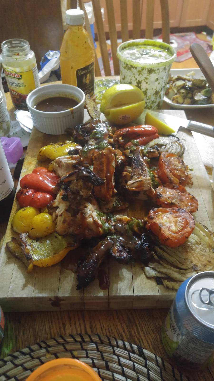 Subway | restaurant | 2229 Queen St E, Toronto, ON M4E 1E8, Canada | 6474361105 OR +1 647-436-1105