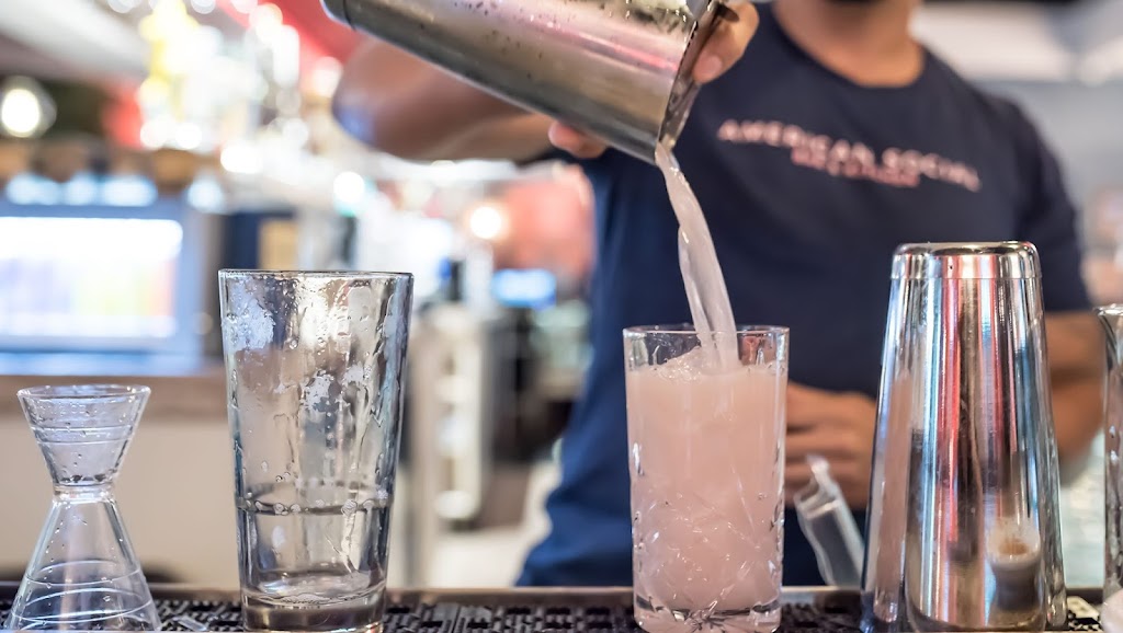 American Social Orlando | restaurant | 7335 W Sand Lake Rd #101, Orlando, FL 32819, USA | 4074549992 OR +1 407-454-9992