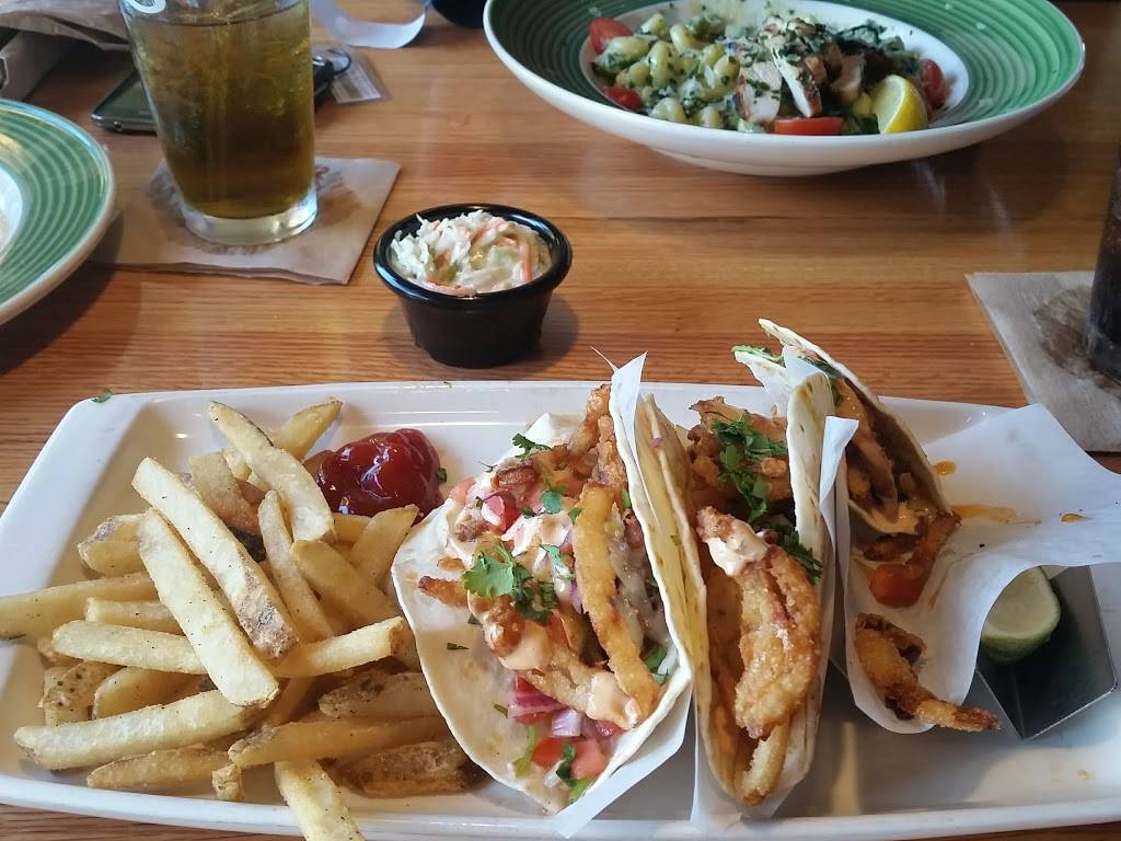 Applebees Grill + Bar | restaurant | 188 Cascade Mall Dr, Burlington, WA 98233, USA | 3607571414 OR +1 360-757-1414