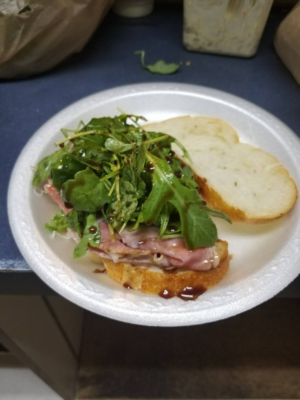 Fat Tuesday | restaurant | 918 Ocean Dr, Miami Beach, FL 33139, USA | 3055341328 OR +1 305-534-1328