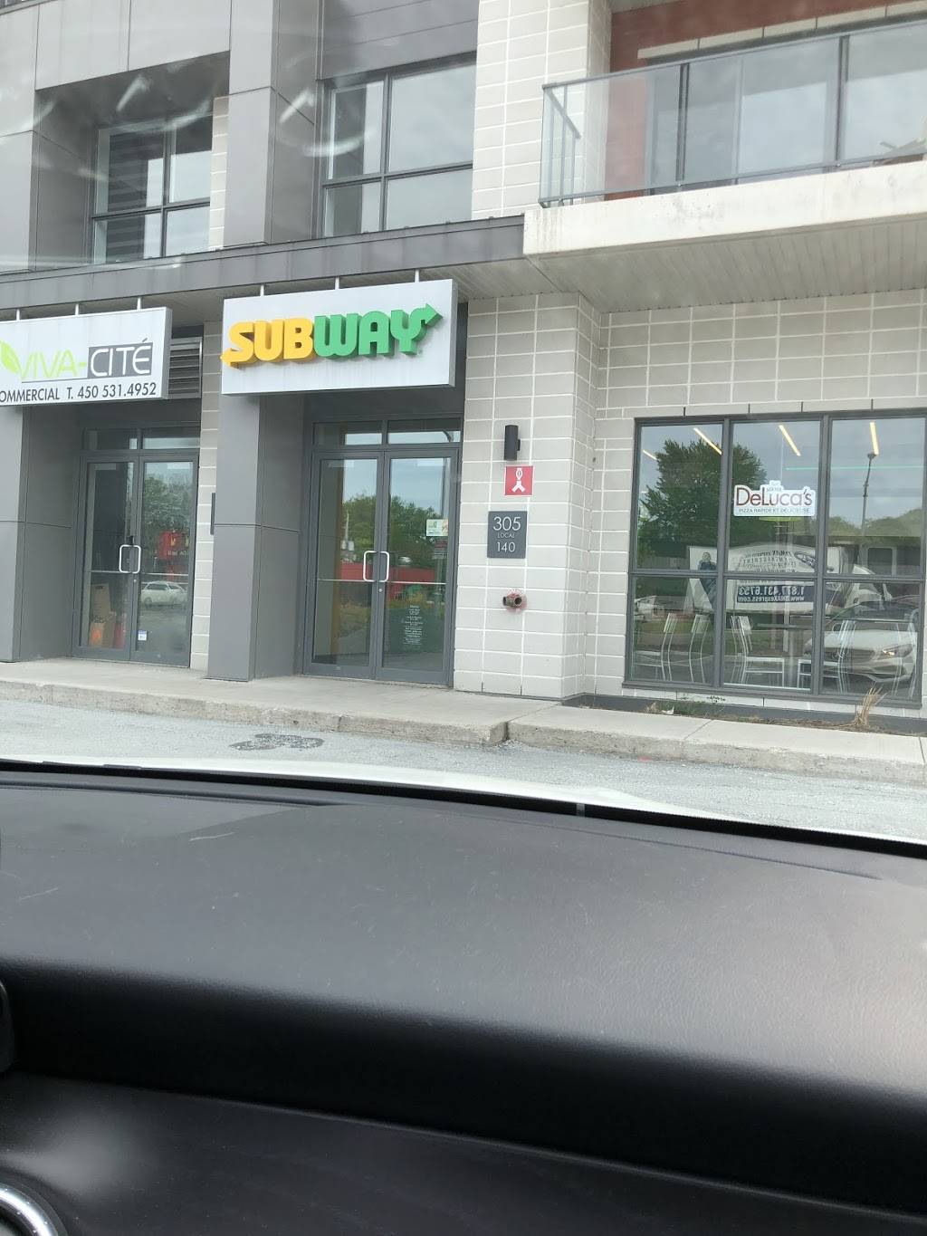 Subway | restaurant | 305 Boulevard Curé-Labelle local 140, Sainte-Thérèse, QC J7E 0C2, Canada | 4509710761 OR +1 450-971-0761