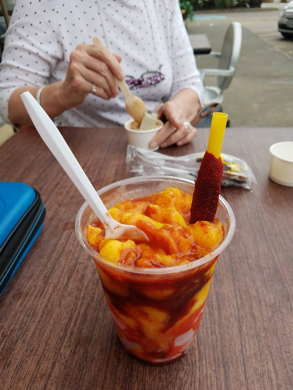 Treats of Mexico | meal takeaway | 724 Telephone Rd, Houston, TX 77023, USA | 7137375958 OR +1 713-737-5958