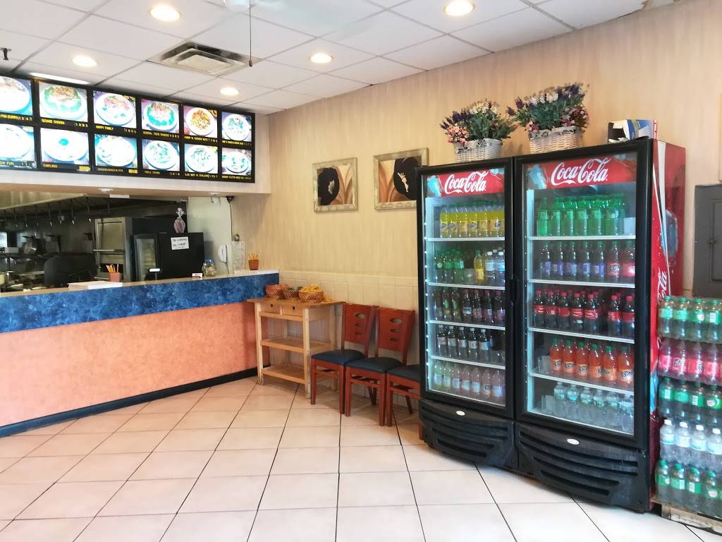 Sing City | restaurant | 22-22 W Water St, Sag Harbor, NY 11963, USA | 6317259888 OR +1 631-725-9888