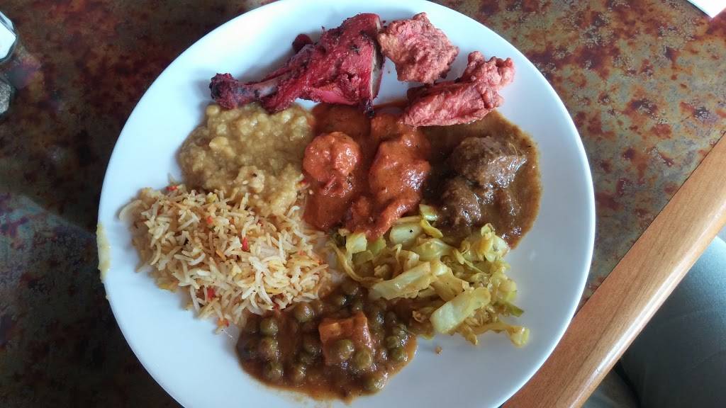 Shloka | restaurant | 24 South St, Freehold, NJ 07728, USA | 7323330756 OR +1 732-333-0756