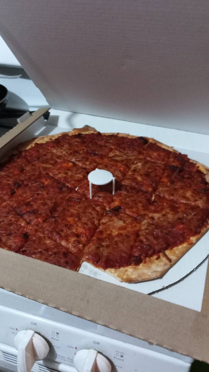 Mikes Pizza | restaurant | 322 S Elmwood Ave, Waukegan, IL 60085, USA | 8476239533 OR +1 847-623-9533