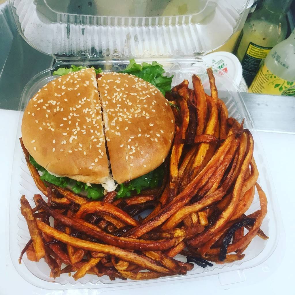 The Bee Hive | restaurant | 13308 E. Whittier Blvd, Whittier, CA 90602, USA | 5629459002 OR +1 562-945-9002