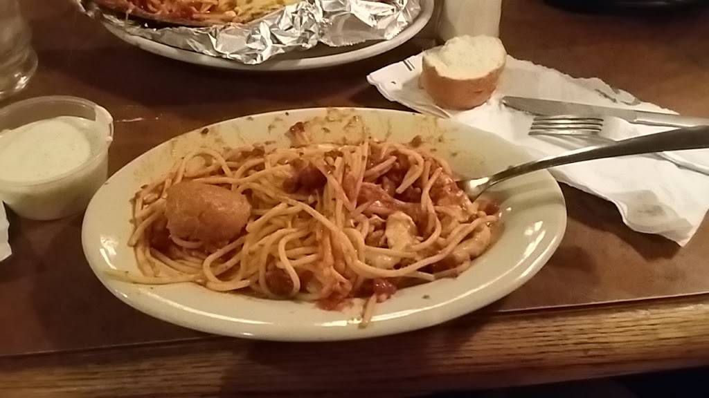 Capris Italian Restaurant | restaurant | 5667 Calhoun Memorial Hwy, Easley, SC 29640, USA | 8648598545 OR +1 864-859-8545