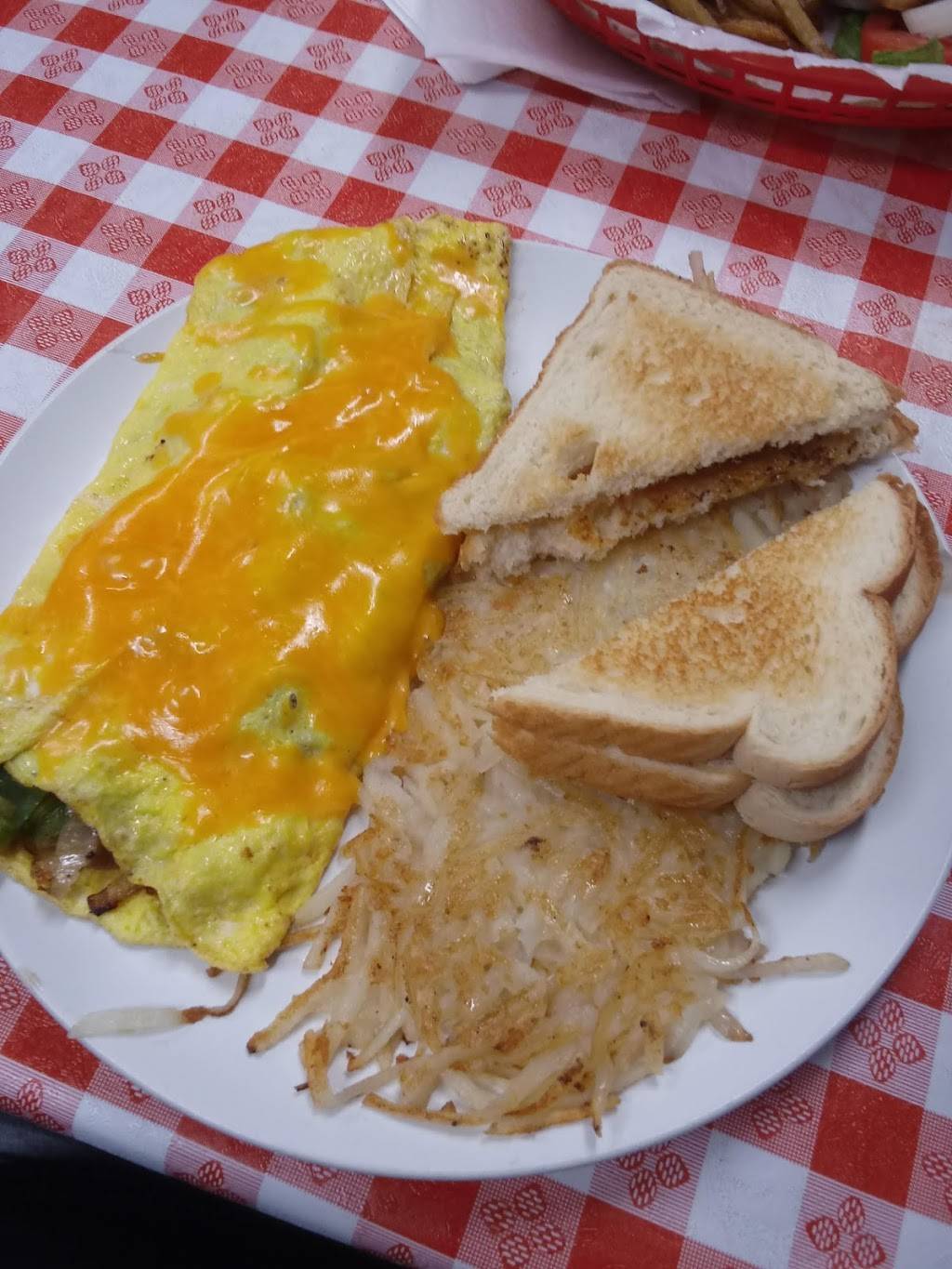 4th street cafe | restaurant | 104 S 4th St #1465, Edwardsville, KS 66111, USA | 8162174316 OR +1 816-217-4316