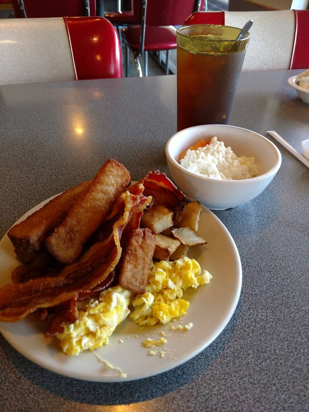 Sweet Sues Restaurant | restaurant | 3350 S SW Loop 323, Tyler, TX 75701, USA | 9035815464 OR +1 903-581-5464