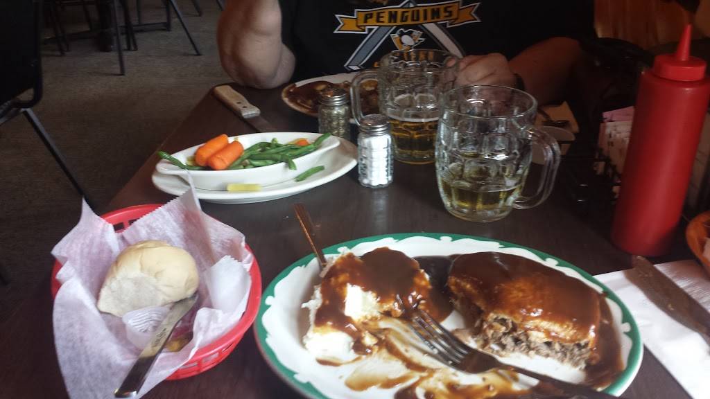 Horseshoe Inn | restaurant | 11055 W Perimeter Rd, Frewsburg, NY 14738, USA | 7163545401 OR +1 716-354-5401