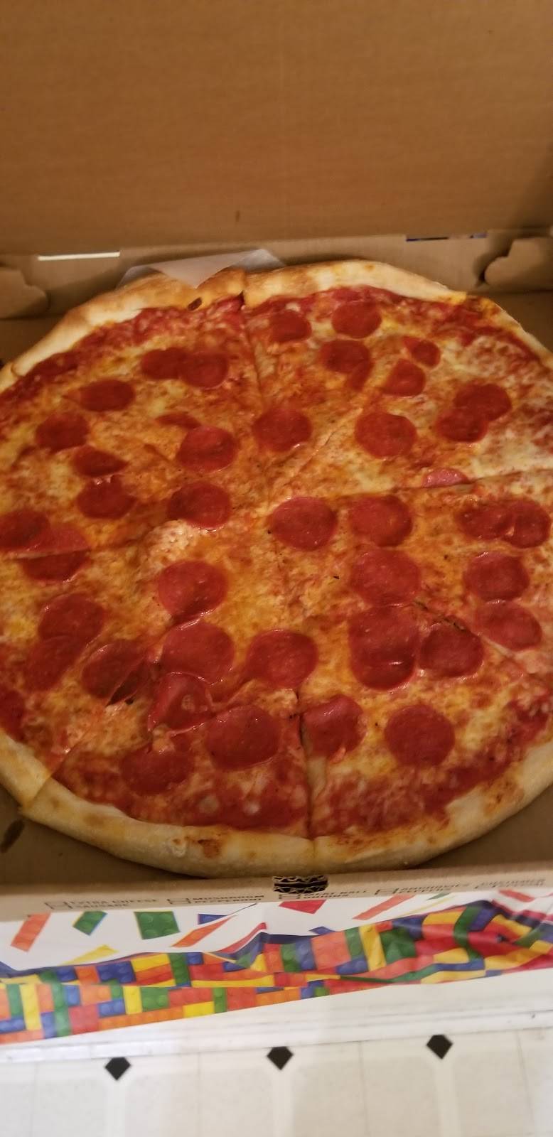 Atlas Pizza | restaurant | 3575 Bridge Rd #15, Suffolk, VA 23435, USA | 7574830101 OR +1 757-483-0101