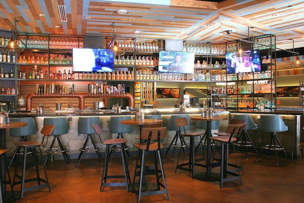 Toms Urban | restaurant | New York New York Casino, 3790 S Las Vegas Blvd, Las Vegas, NV 89109, USA | 7027406766 OR +1 702-740-6766