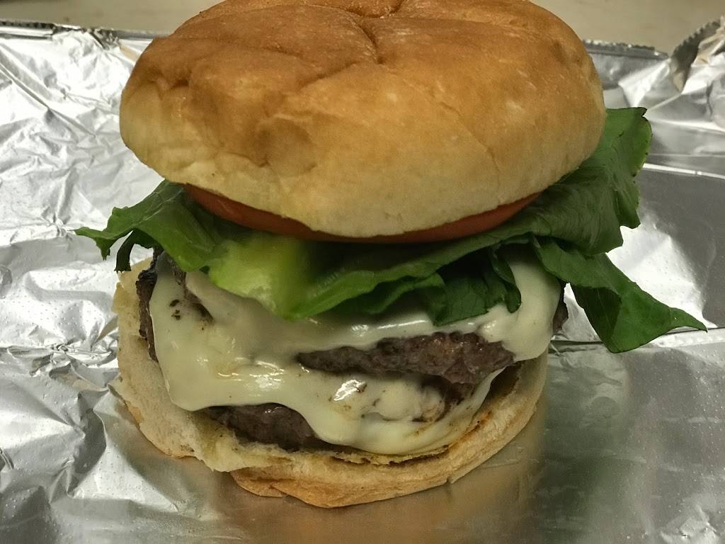 Munchies Express | restaurant | 111 Riverside Dr, Johnson City, NY 13790, USA | 6074221806 OR +1 607-422-1806