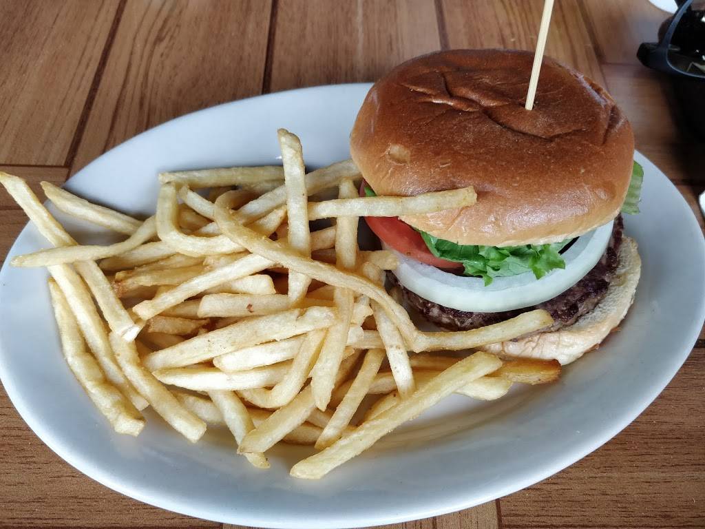 Roccos Pub | restaurant | 47 Mountainside Village Pkwy, Jasper, GA 30143, USA | 7062531900 OR +1 706-253-1900