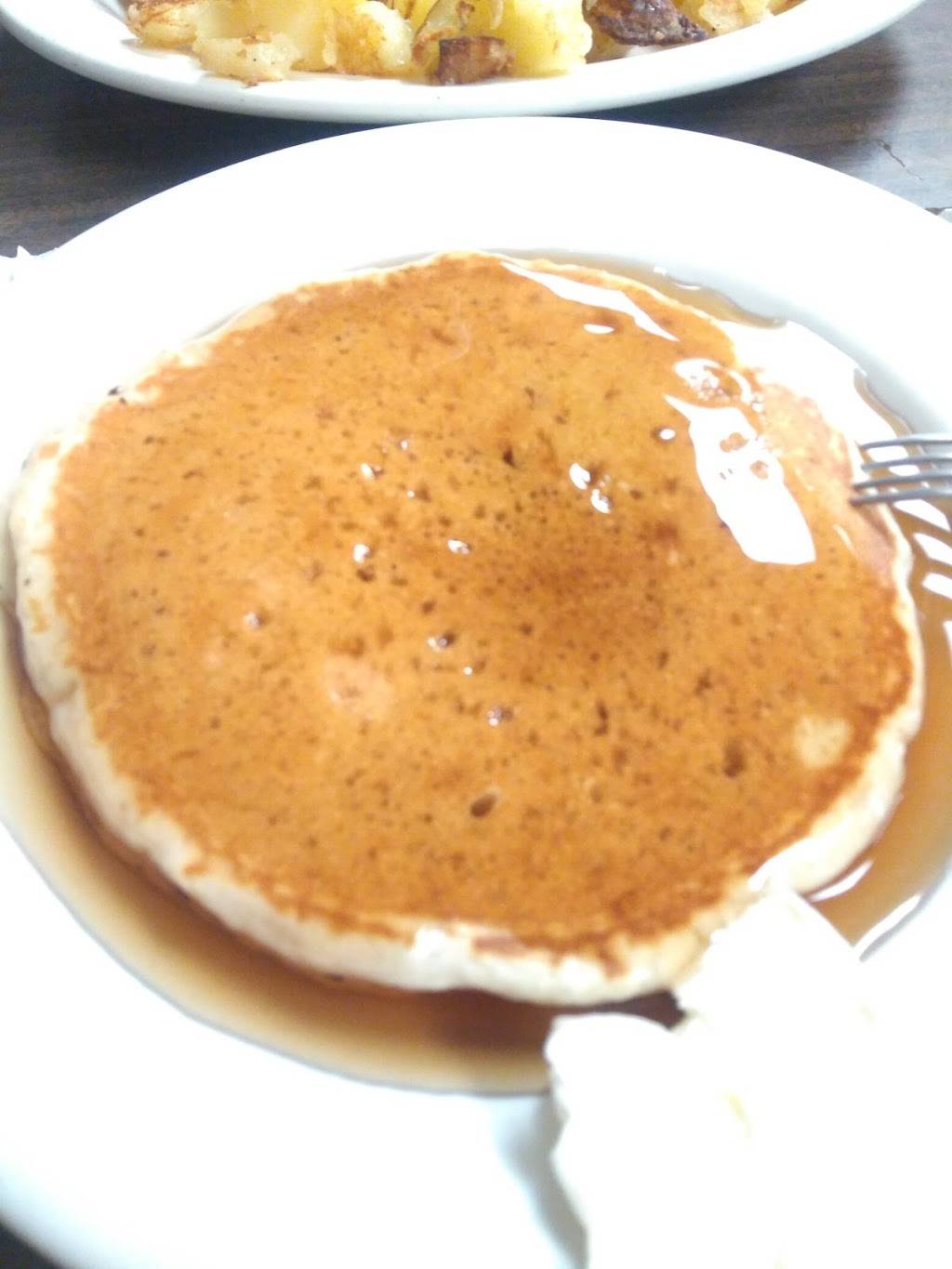 Twin Cities Cafe | restaurant | 48 Alfred St #101, Biddeford, ME 04005, USA | 2072824862 OR +1 207-282-4862