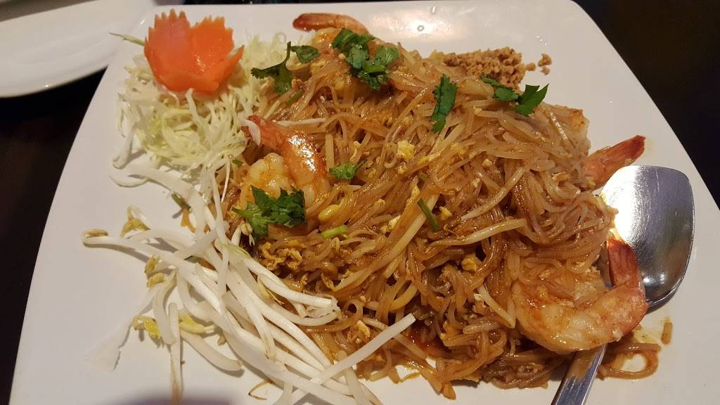 Bangkok Square | restaurant | 6500 SW Archer Rd, Gainesville, FL 32608, USA | 3523754488 OR +1 352-375-4488