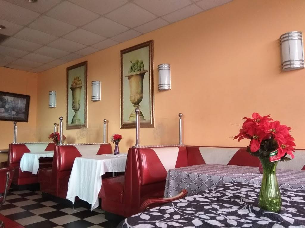 La Belle Monique | restaurant | 937 S State Rd 7, Plantation, FL 33317, USA | 9545870304 OR +1 954-587-0304