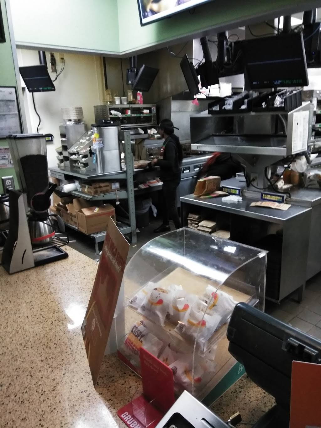 Burger King | restaurant | 5305 Winchester Rd, Memphis, TN 38118, USA | 9013626565 OR +1 901-362-6565