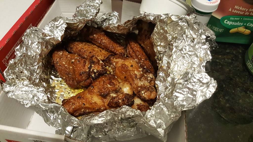 Papa Johns Pizza | restaurant | 2365 Memorial Blvd, Murfreesboro, TN 37129, USA | 6158907272 OR +1 615-890-7272