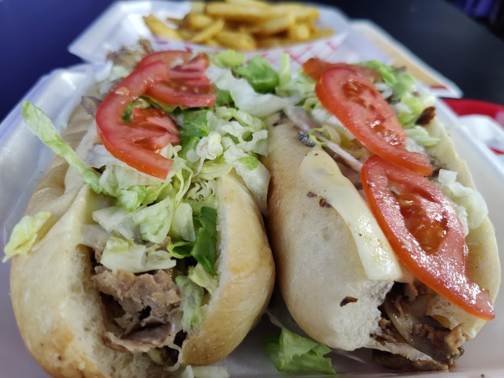 Barrys Cheesesteaks | restaurant | 5408 Valley Station Rd, Louisville, KY 40272, USA | 5026182288 OR +1 502-618-2288