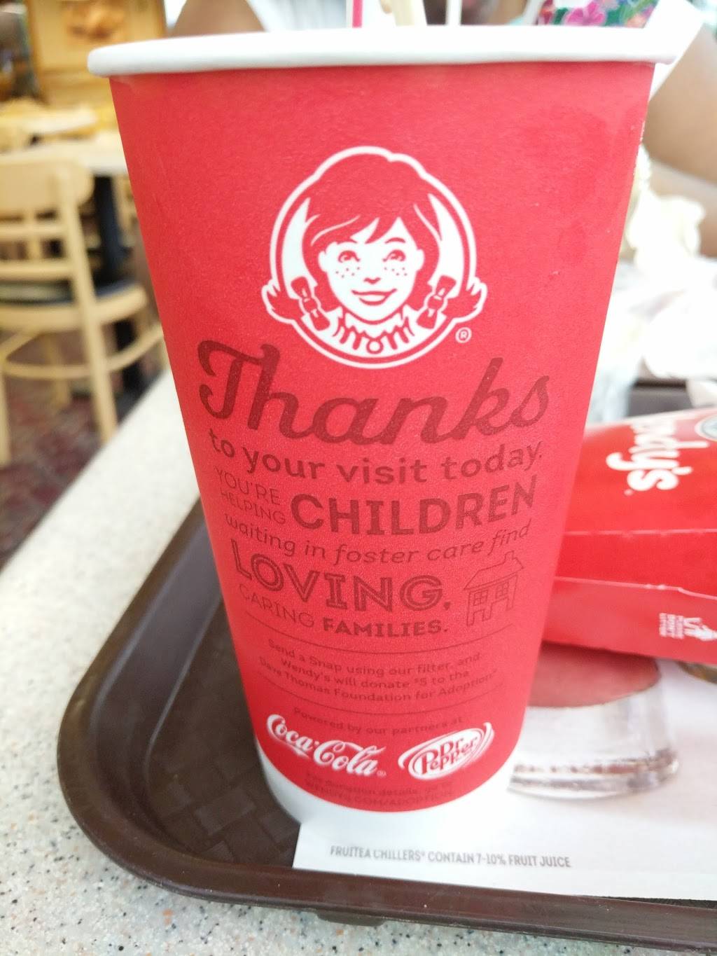 Wendys | restaurant | 2050 Silvernail Rd, Pewaukee, WI 53072, USA | 2625210718 OR +1 262-521-0718