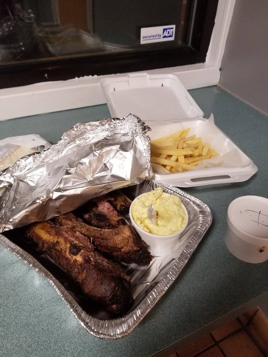 Smokeshack Ribs Restaurant | restaurant | 9119 Livingston Rd, Fort Washington, MD 20744, USA | 3012488200 OR +1 301-248-8200