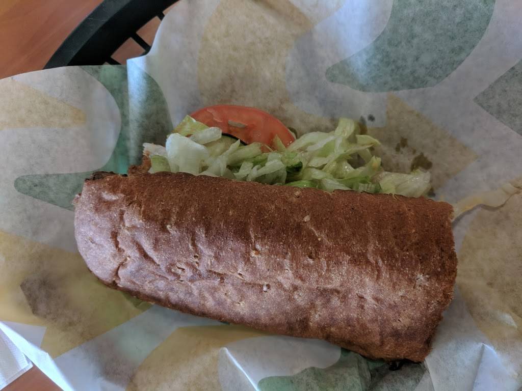 Subway | restaurant | 18010 Mateny Rd, Germantown, MD 20874, USA | 3019724616 OR +1 301-972-4616