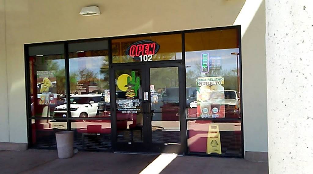 Nicos taco shop | restaurant | 15270 N Oracle Rd, Tucson, AZ 85739, USA | 5208251998 OR +1 520-825-1998