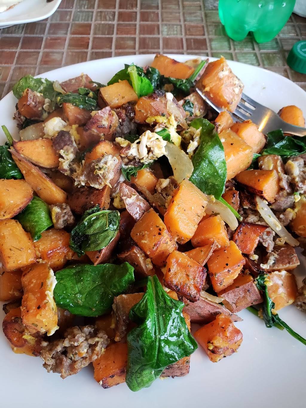 Mintons | restaurant | 760 N Limestone, Lexington, KY 40508, USA | 8599481874 OR +1 859-948-1874