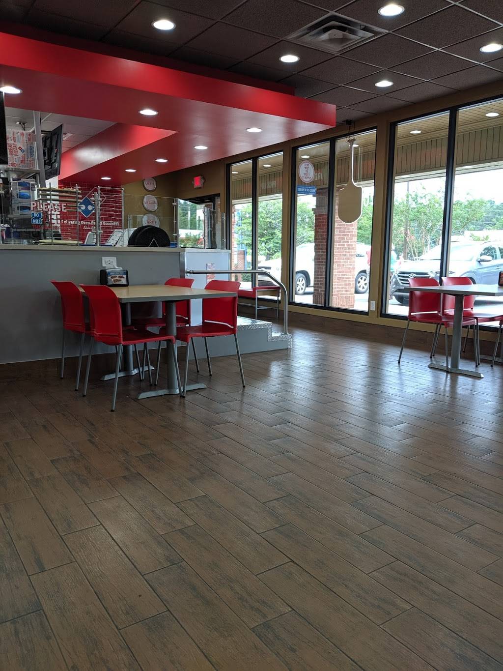 Dominos Pizza | meal delivery | 2323 Shallowford Rd, Marietta, GA 30066, USA | 7709282299 OR +1 770-928-2299