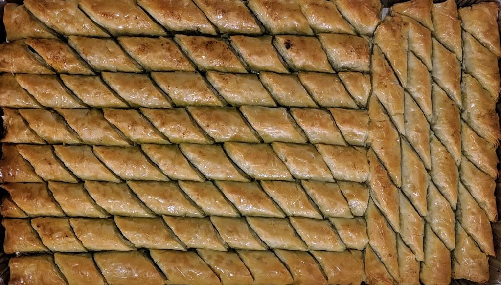 Menals Kitchen | bakery | Amherst Cir, Hudson, WI 54016, USA | 6123143770 OR +1 612-314-3770