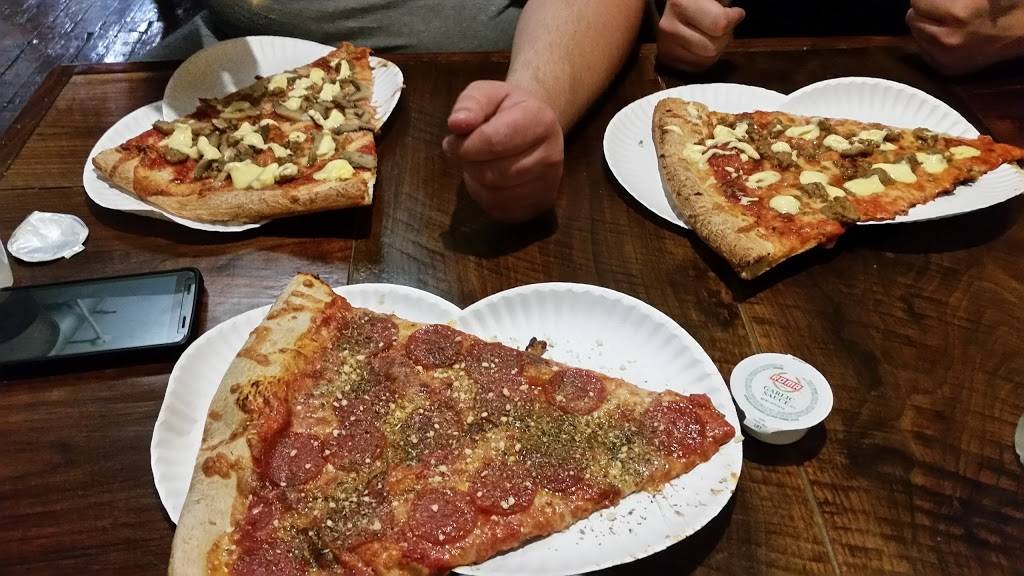 Benny Fierros | meal takeaway | 1906 E Carson St, Pittsburgh, PA 15203, USA | 4127096077 OR +1 412-709-6077