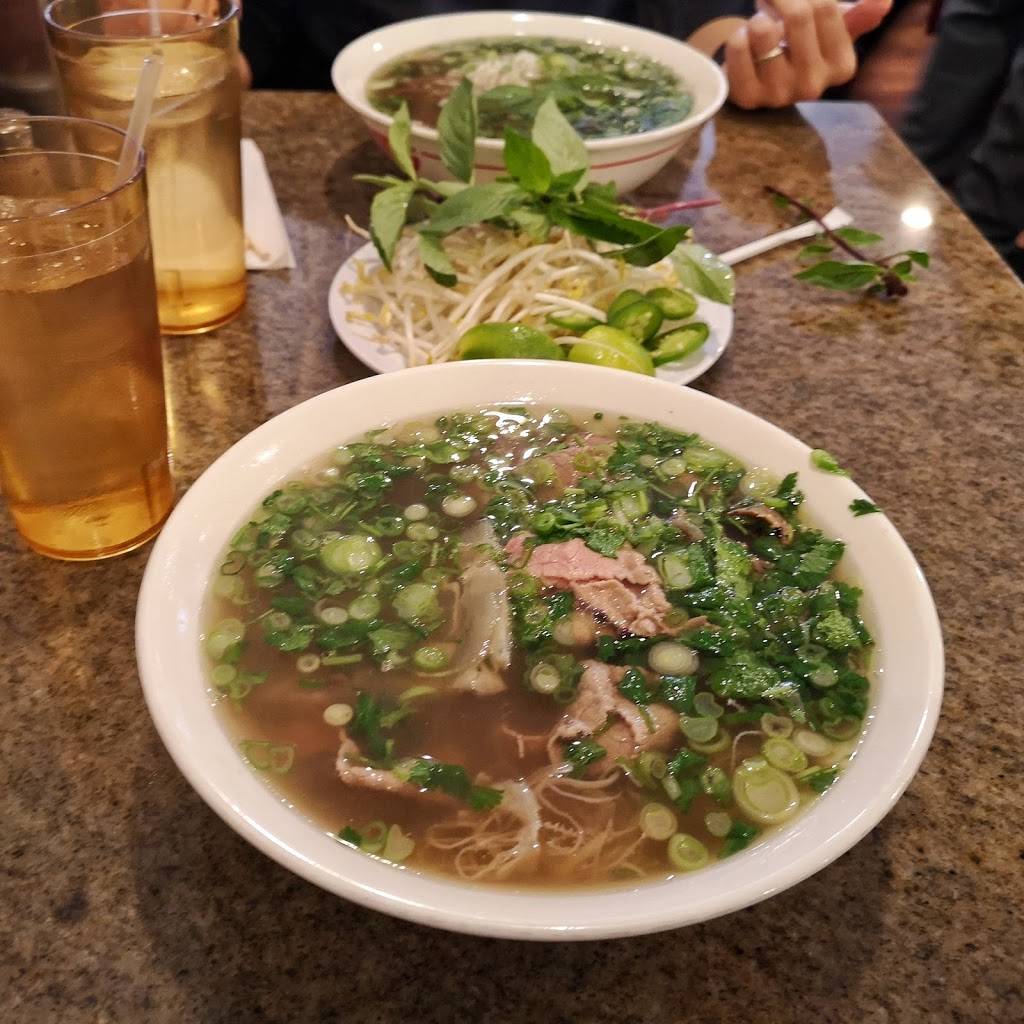 Pho 75 | restaurant | 1721 Wilson Blvd, Arlington, VA 22209, USA | 7035257355 OR +1 703-525-7355