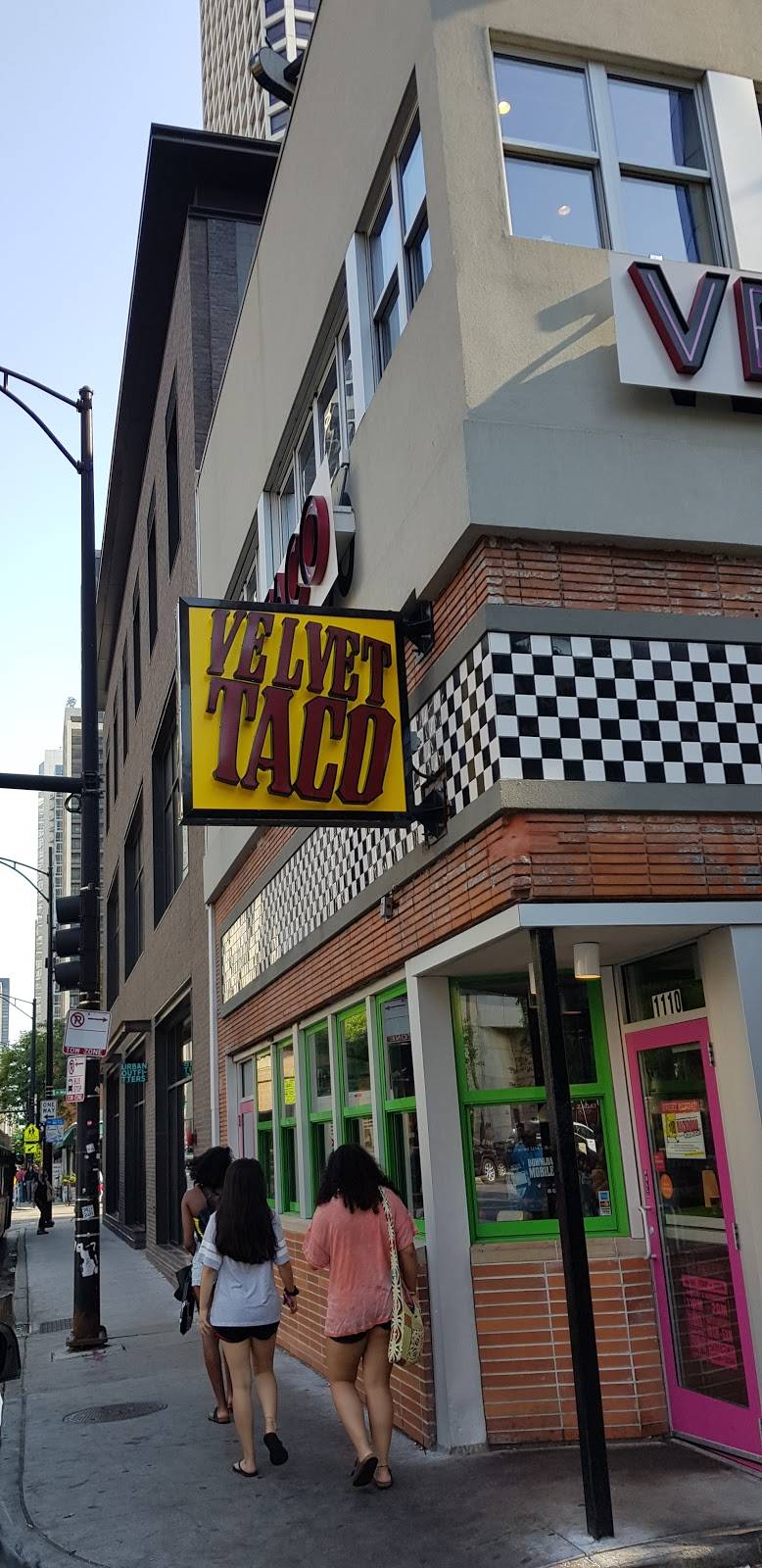 Velvet Taco | restaurant | 1110 N State St, Chicago, IL 60610, USA | 3127632654 OR +1 312-763-2654