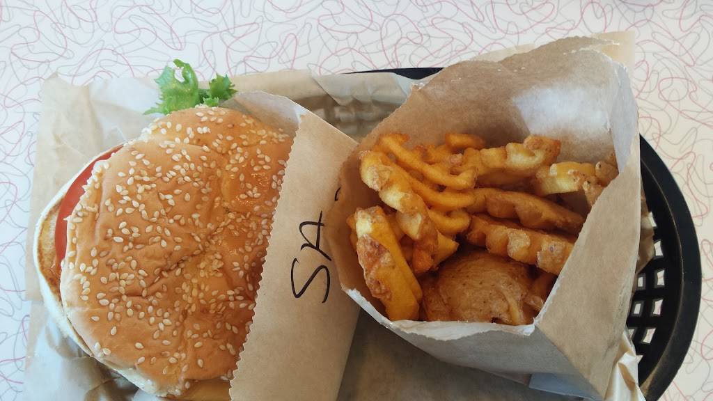 Burgerville | meal takeaway | 118 W 3rd St, The Dalles, OR 97058, USA | 5412985753 OR +1 541-298-5753