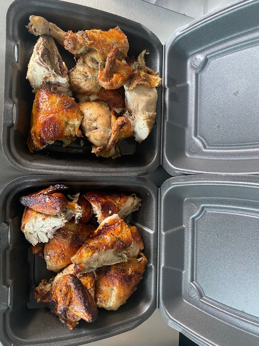 COCOLO BBQ | restaurant | 407 S Warman Ave, Indianapolis, IN 46222, USA | 3175995590 OR +1 317-599-5590