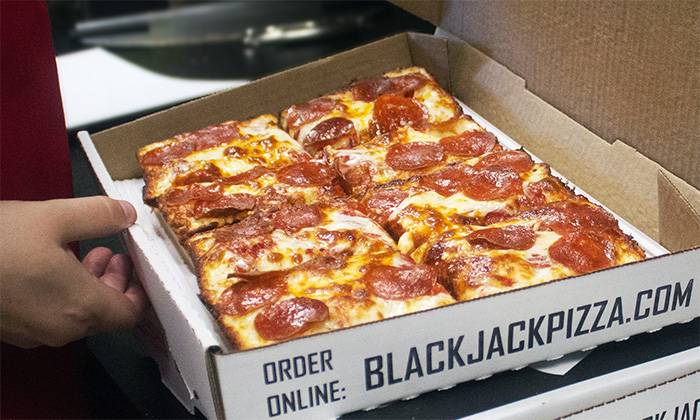 Blackjack Pizza & Salads | meal delivery | 8350 Colorado Blvd #100, Longmont, CO 80504, USA | 3038332875 OR +1 303-833-2875