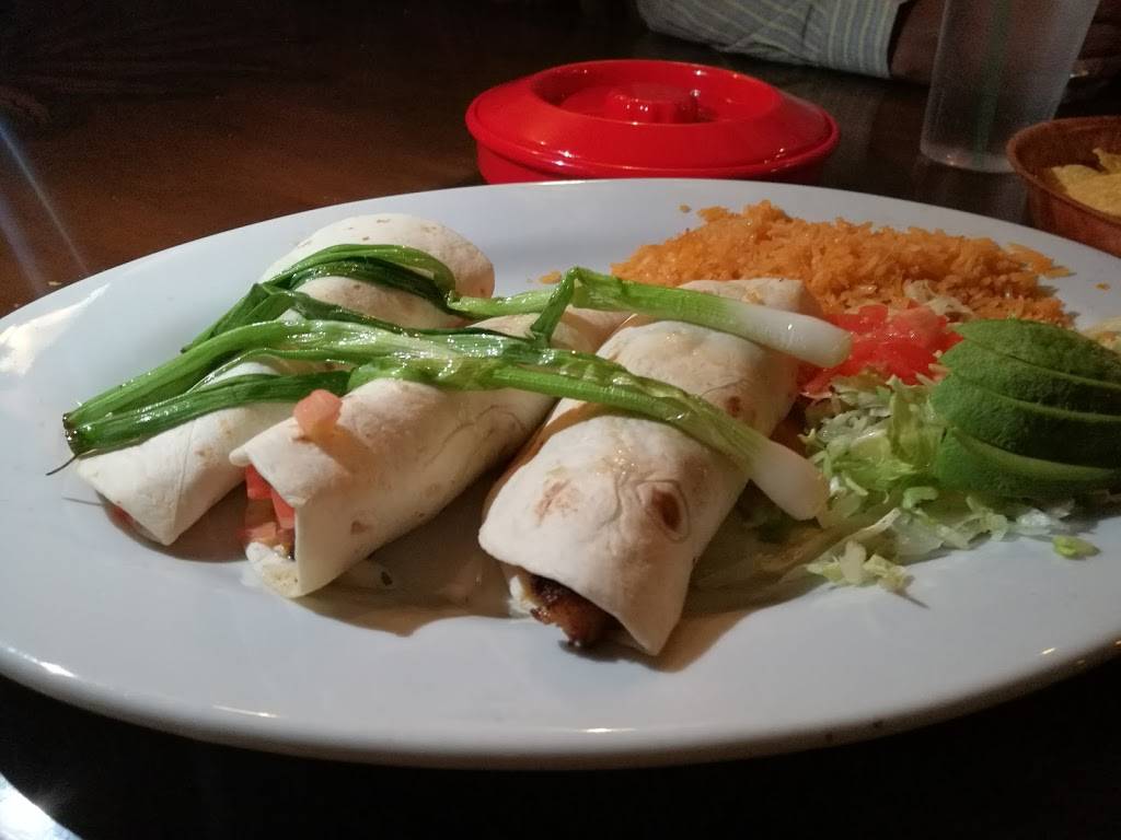 Azteca Mexican Restaurants | restaurant | 5 Co Rd 72, Fraser, CO 80442, USA | 9707264145 OR +1 970-726-4145