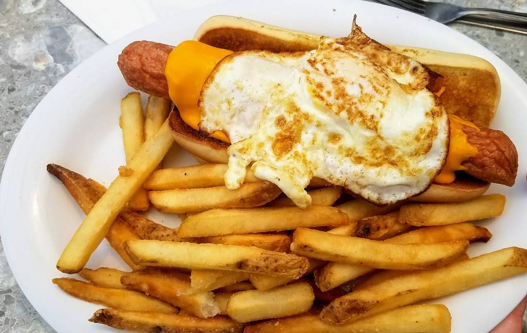 The Old Salty Dog | restaurant | 1601 Ken Thompson Pkwy, Sarasota, FL 34236, USA | 9413884311 OR +1 941-388-4311