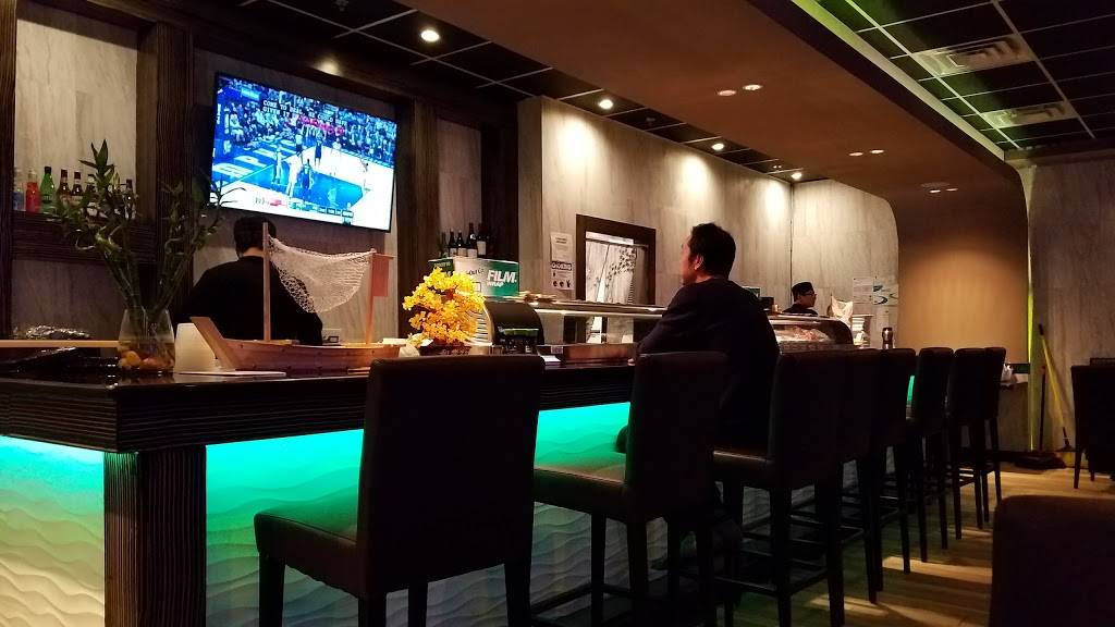 Fancy Sushi | restaurant | 7083 Collins Rd #102, Jacksonville, FL 32244, USA | 9042505466 OR +1 904-250-5466