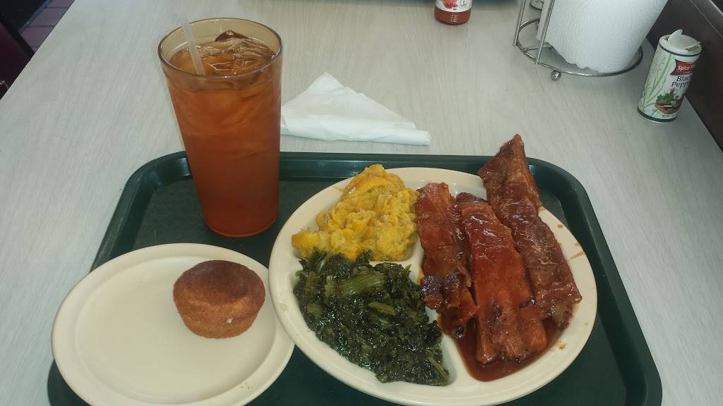 Pierces Country Cooking | restaurant | 610 W Fairview Ave, Montgomery, AL 36105, USA | 3342656068 OR +1 334-265-6068