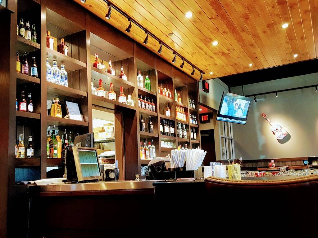 Red Robin Gourmet Burgers and Brews | restaurant | 2846 E 3rd St, Bloomington, IN 47401, USA | 8127273884 OR +1 812-727-3884