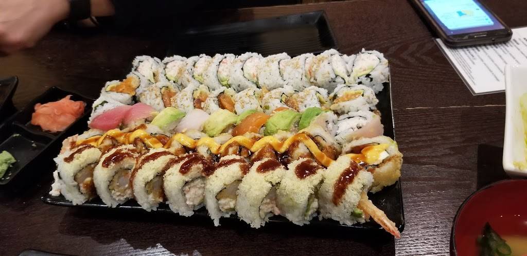 Paradise Sushi & Grill | restaurant | 20 E Washington St, Petaluma, CA 94952, USA | 7077819695 OR +1 707-781-9695