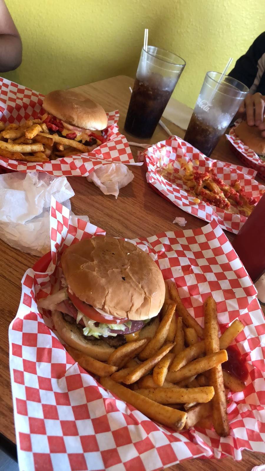 Monster Burgers and more | restaurant | 5201 S Flores St, San Antonio, TX 78214, USA | 2109827121 OR +1 210-982-7121